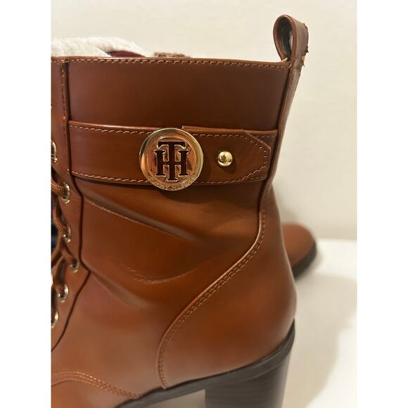 Tommy Hilfiger Women 7.5 Camel Brown Sherpa Heel Boots Essie Lace Up - Picture 6 of 8